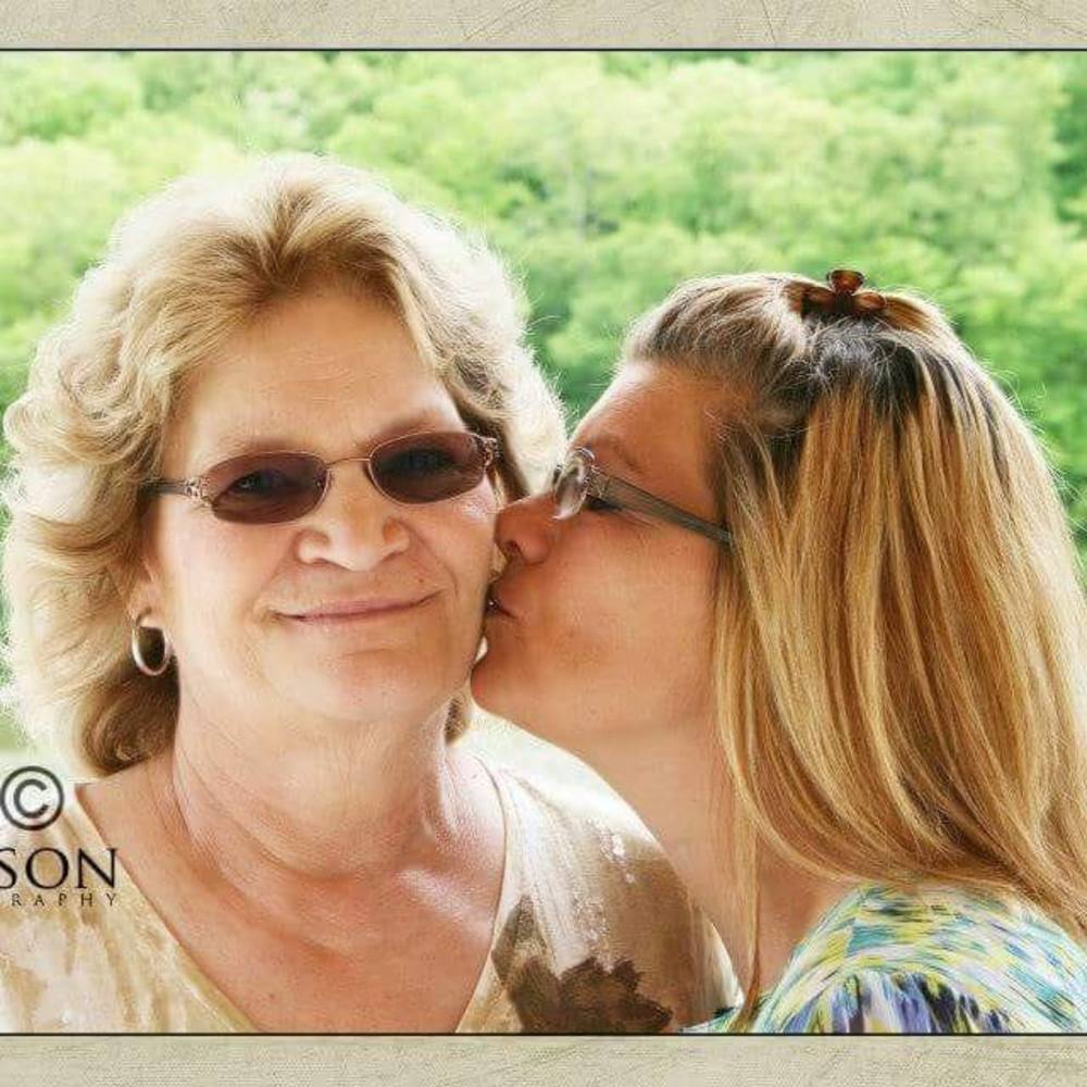 Meet your Posher, Tina